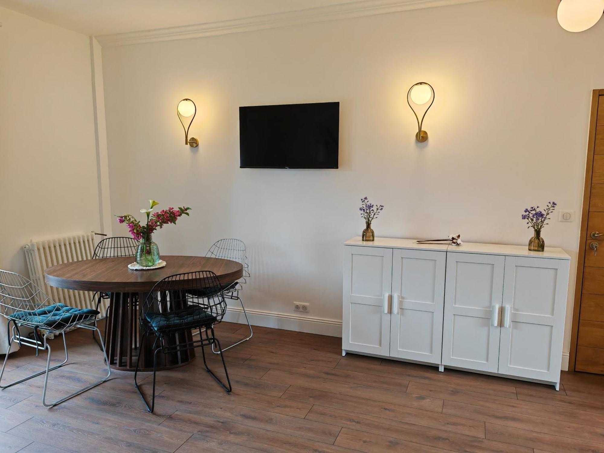 Appartement Domaine De L'Isle Maniere à Saint-Quentin-sur-le-Homme Extérieur photo